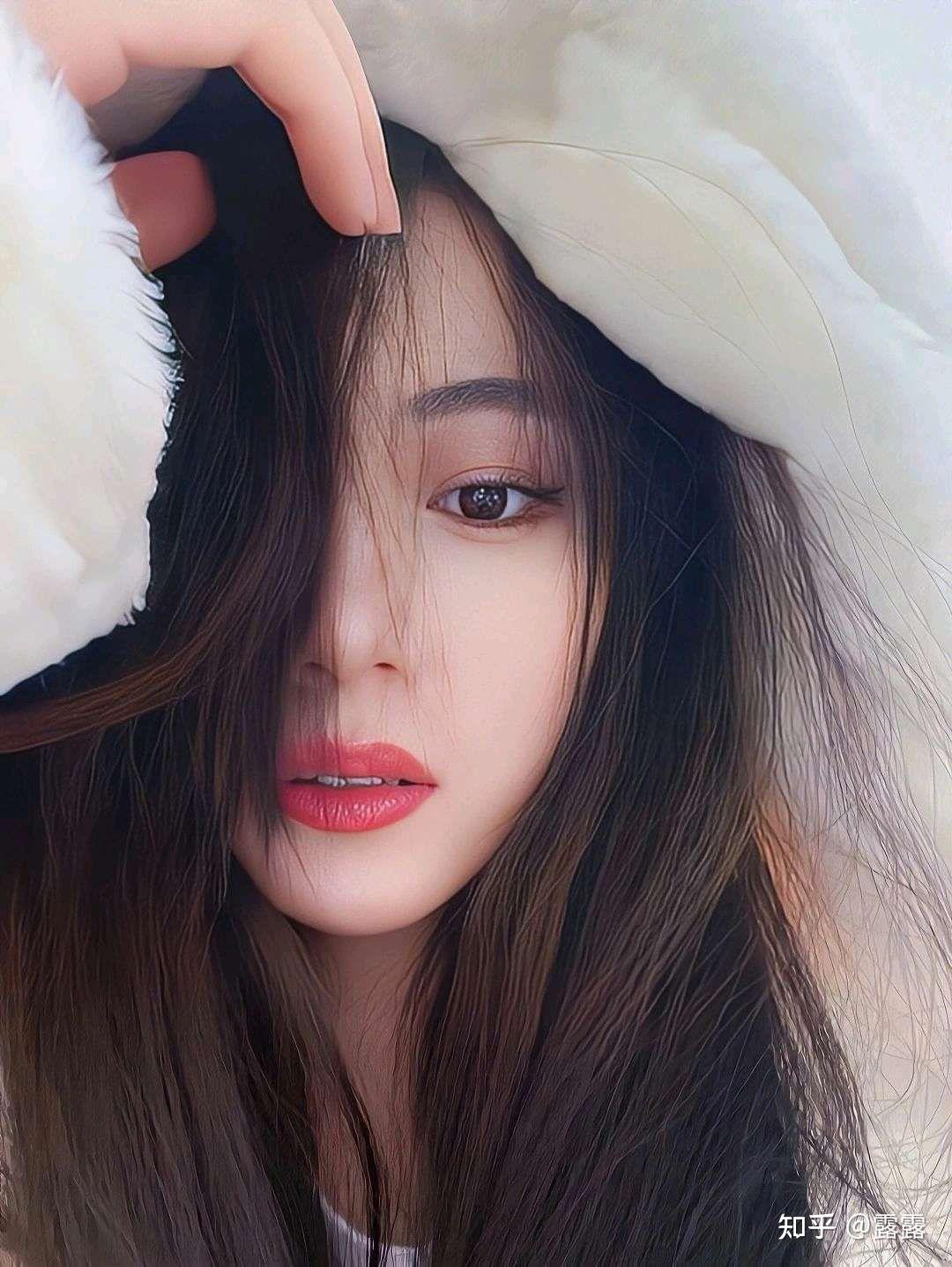 你见过最漂亮的女生长什么样