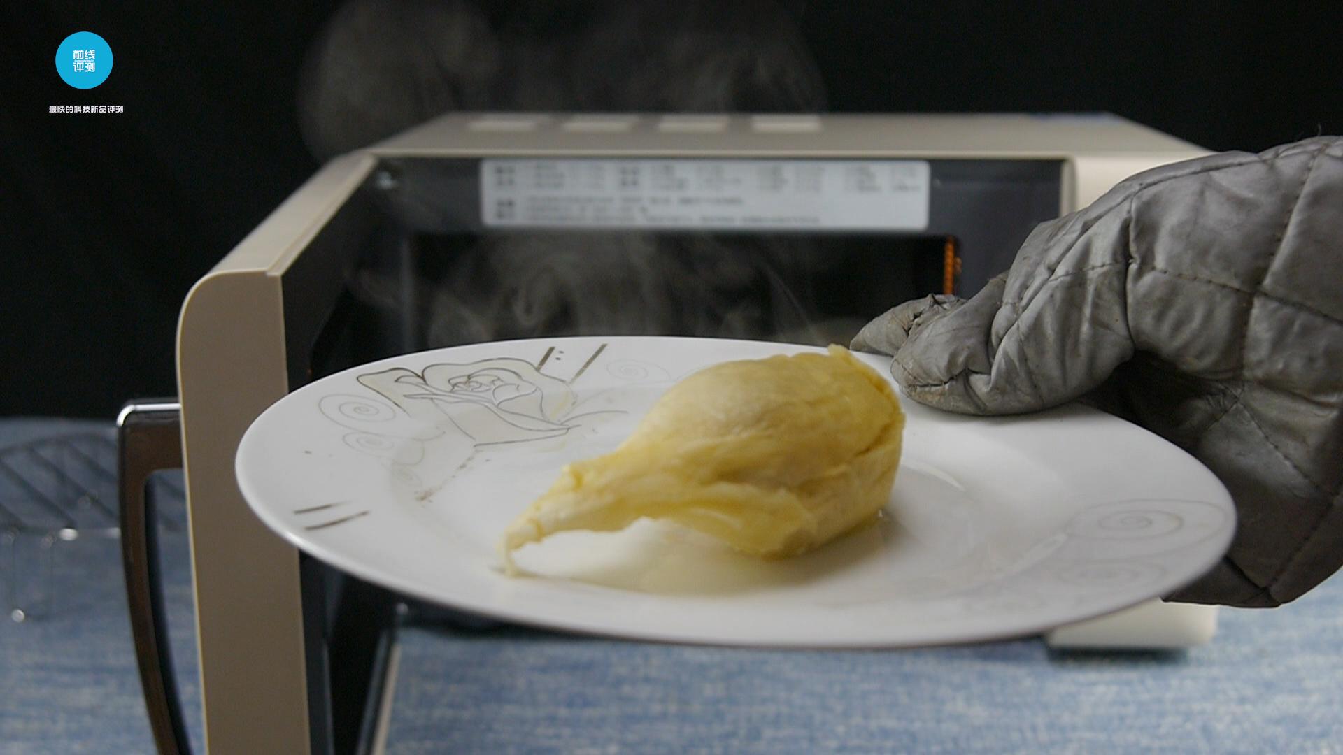 小米最美微波炉上市温暖复古风小伙直接用来微波榴莲