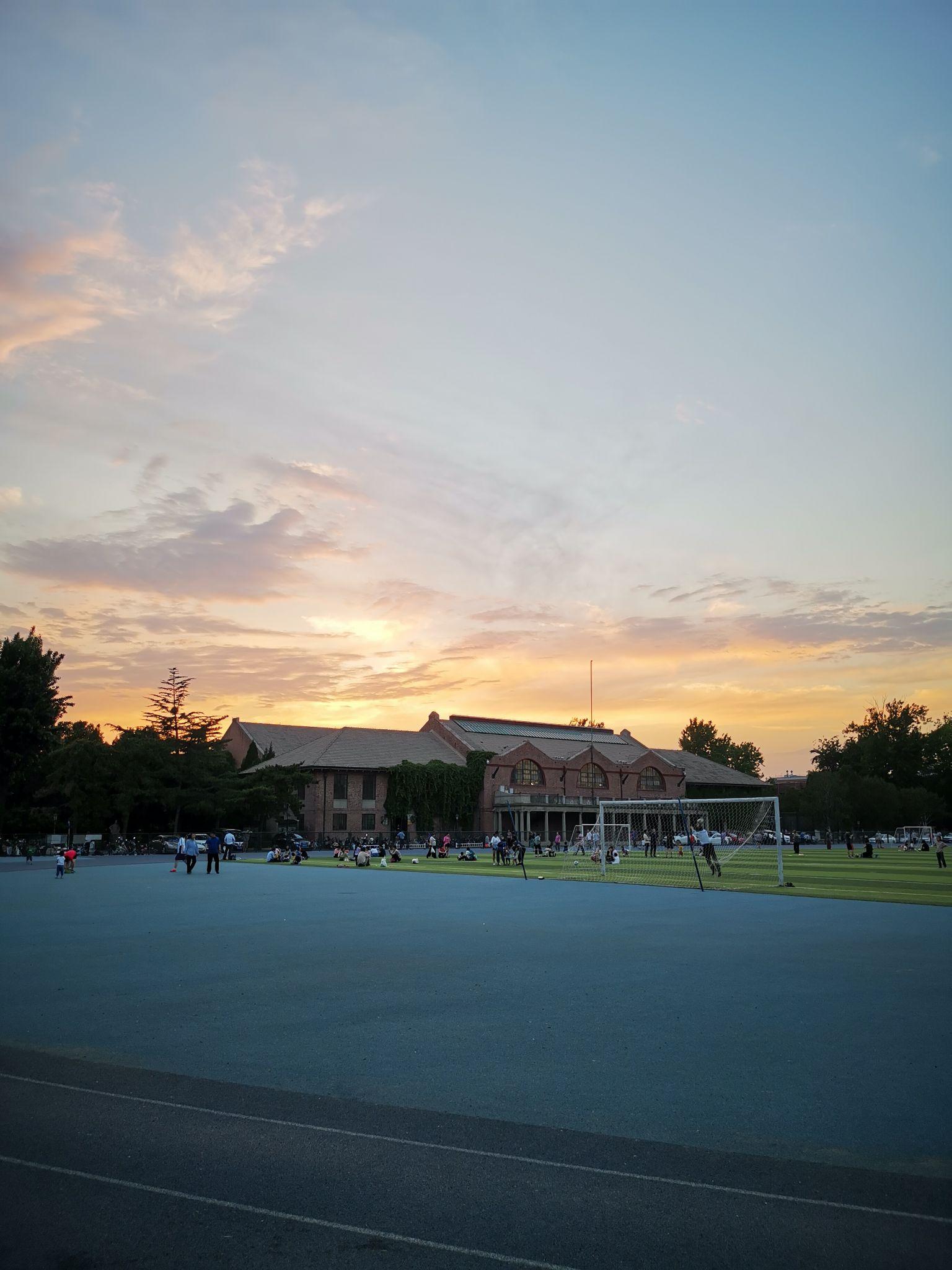 清华大学的生活是怎样的?