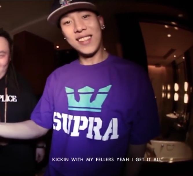 如何评价顽童mj116歌曲的作词