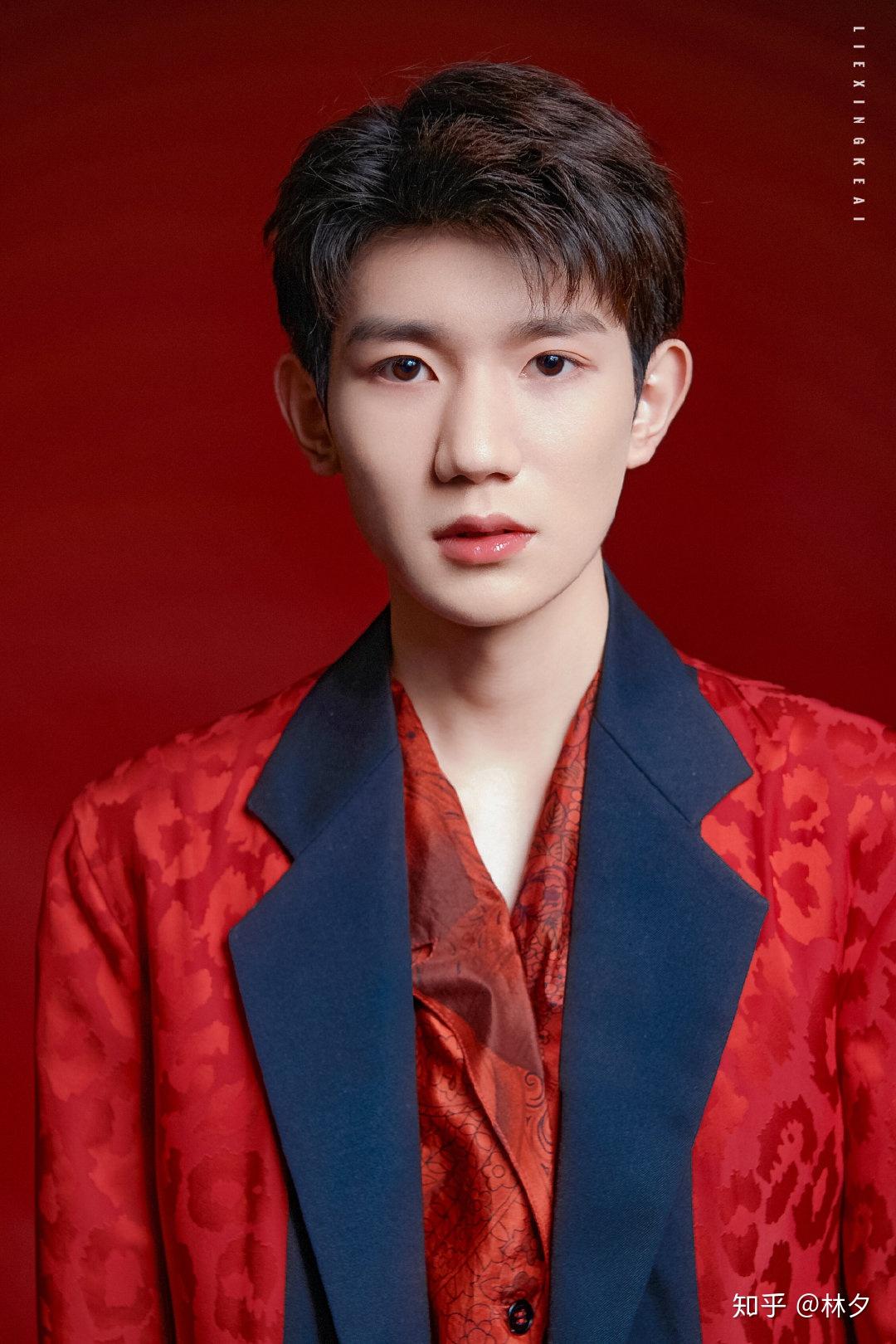 王源有哪些让你觉得很惊艳的图片? - 知乎