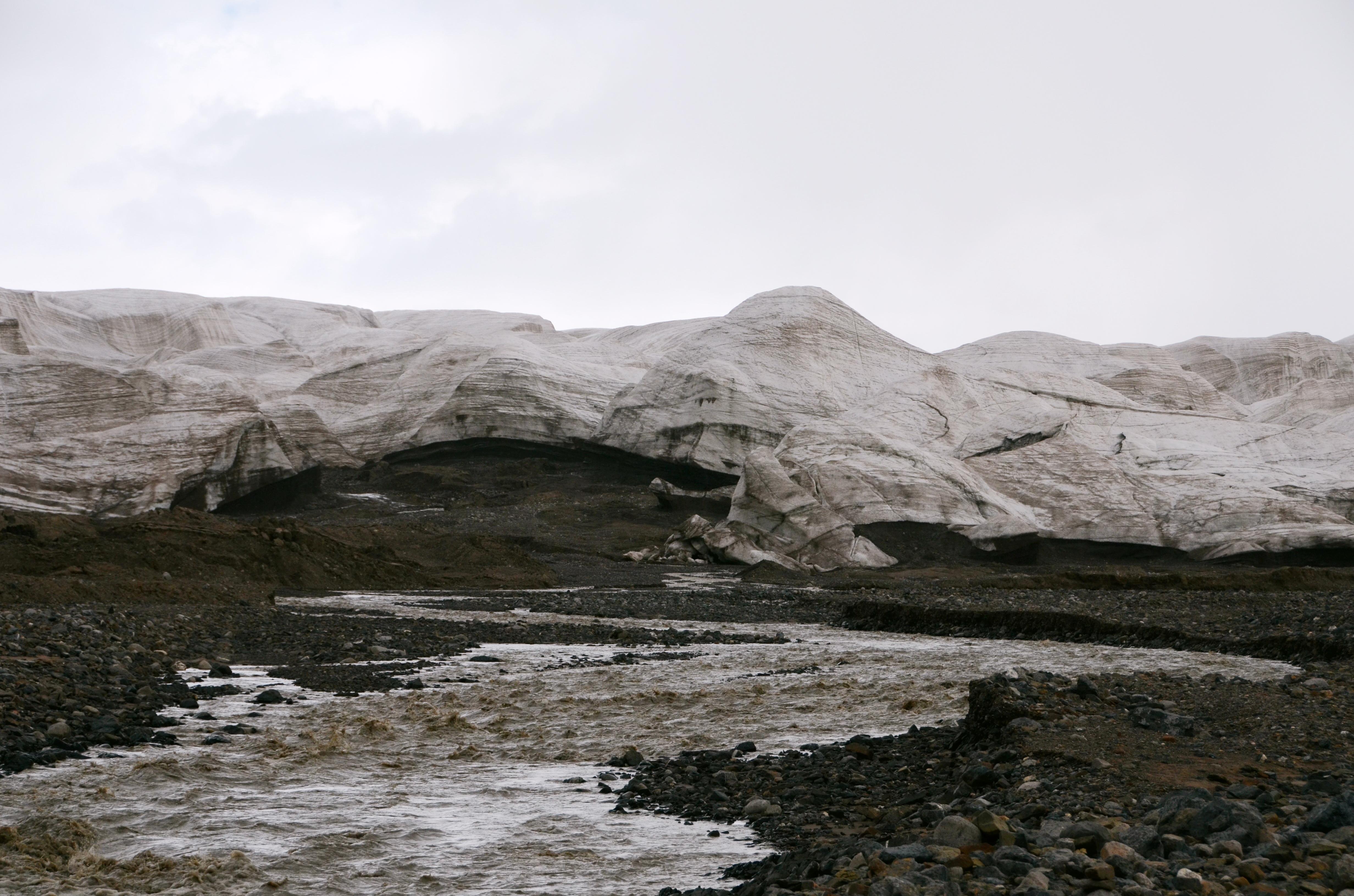 西藏那曲双湖县以北约75公里的普若岗日冰川是如何形成的?