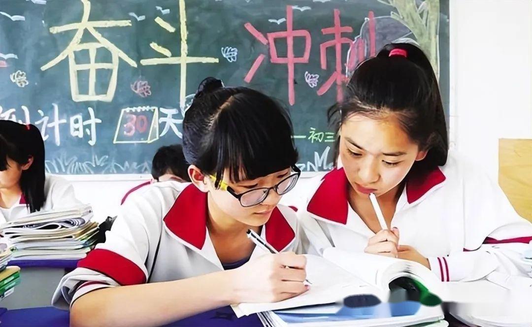 初中生之间的“毒友谊”,比早恋危害还要大,家有初中生的要留意 - 知乎