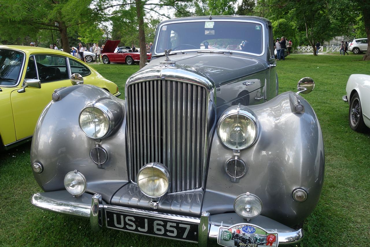 宾利多少钱一天