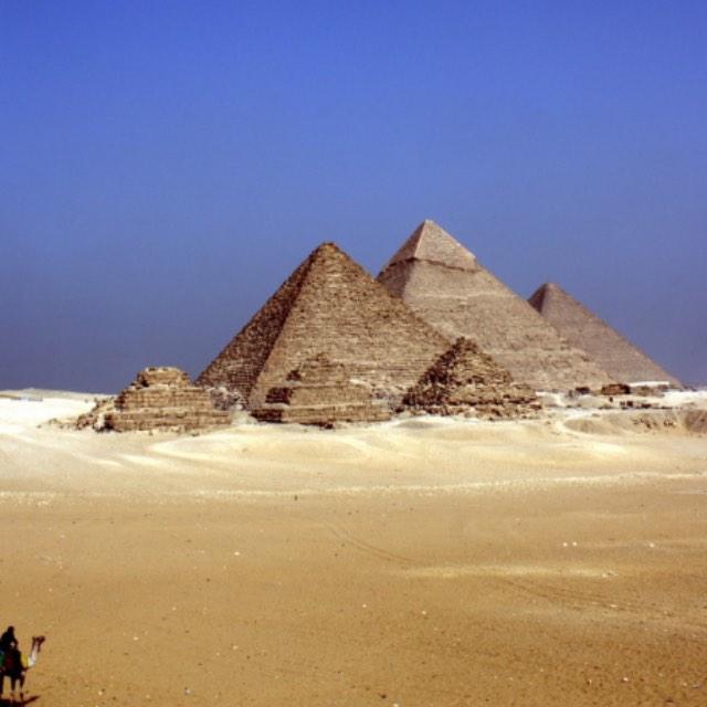 古埃及人自称是「埃及人」吗？(现在埃及人是古埃及人吗)