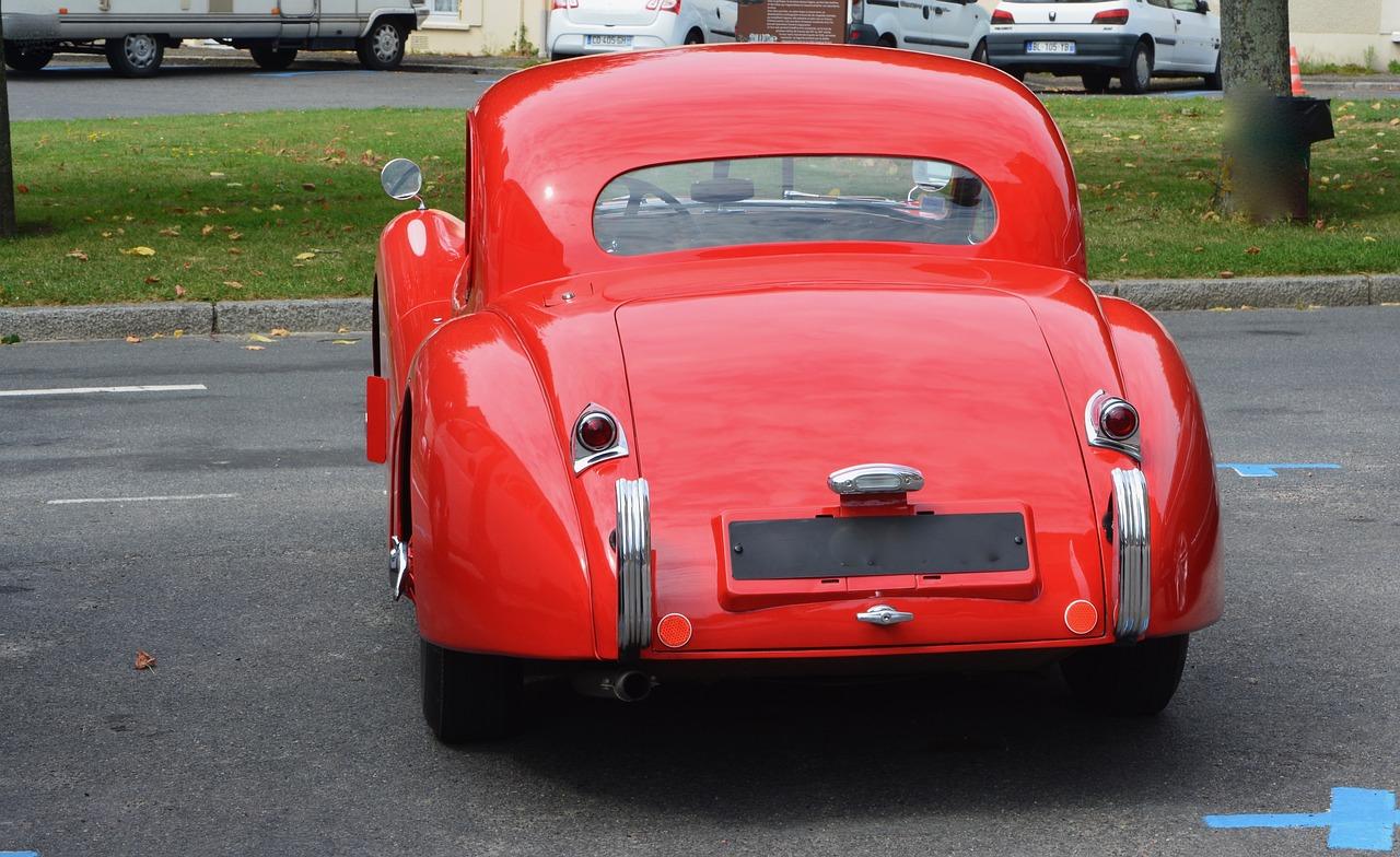 2. 调节温度设置