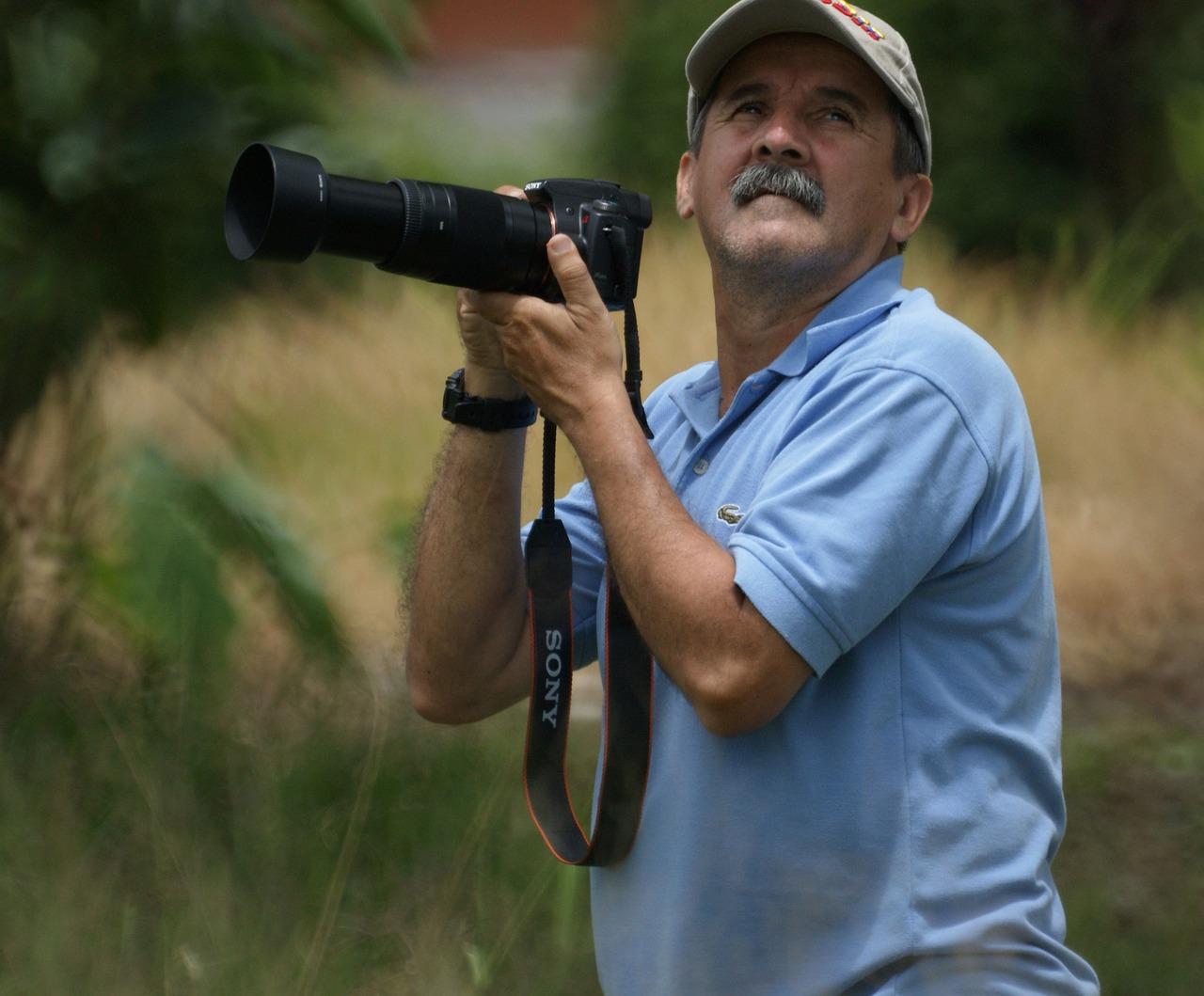 离婚证什么时间改颜色