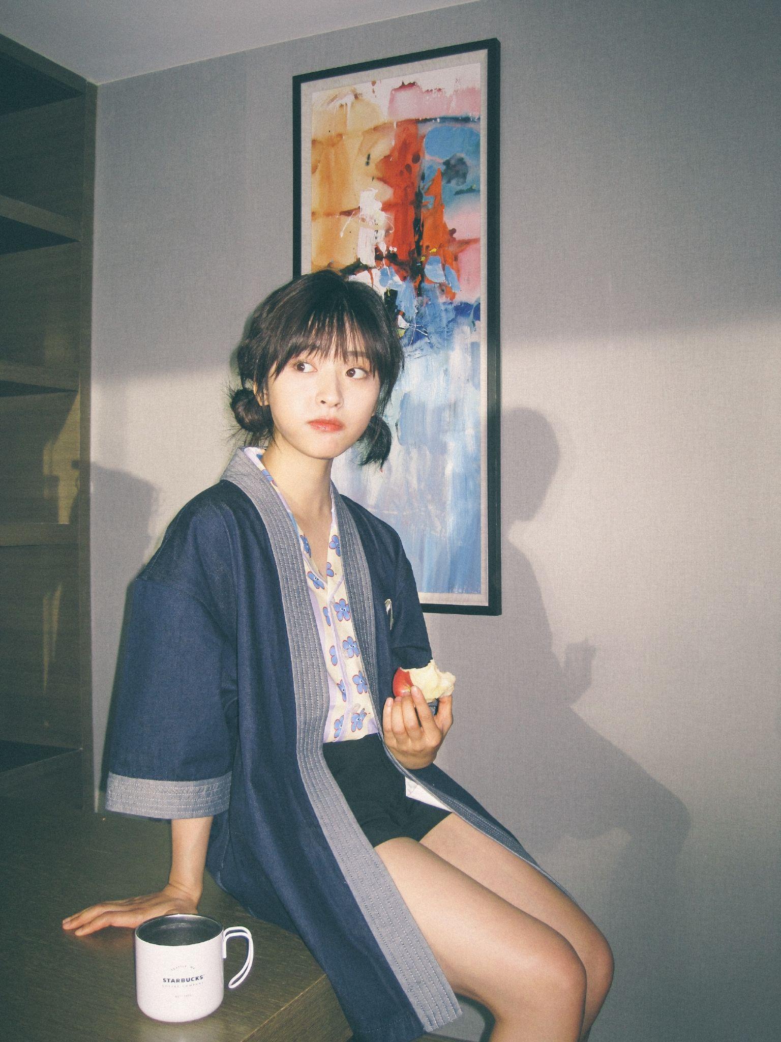 大家觉得沈月好看么? - 知乎