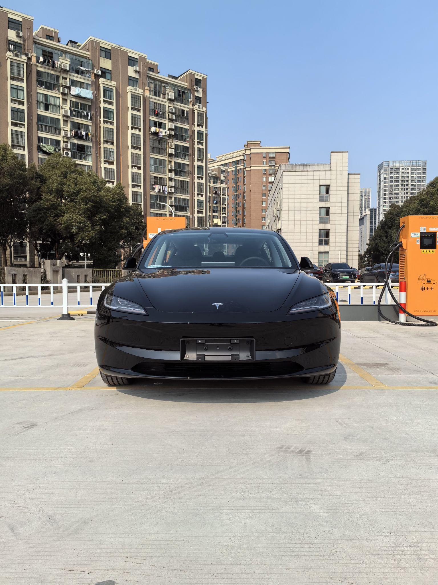 为什么model3的销量没有modelY的统治力,甚至比modelY差了这么多? - 知乎