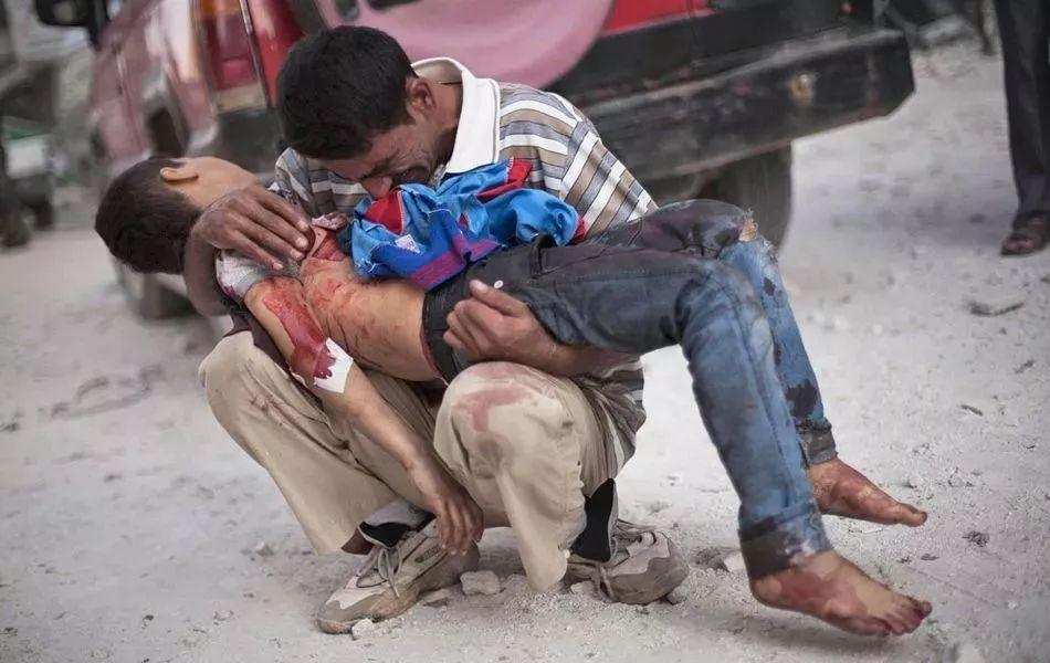 你们见过的最心酸的照片是哪一张