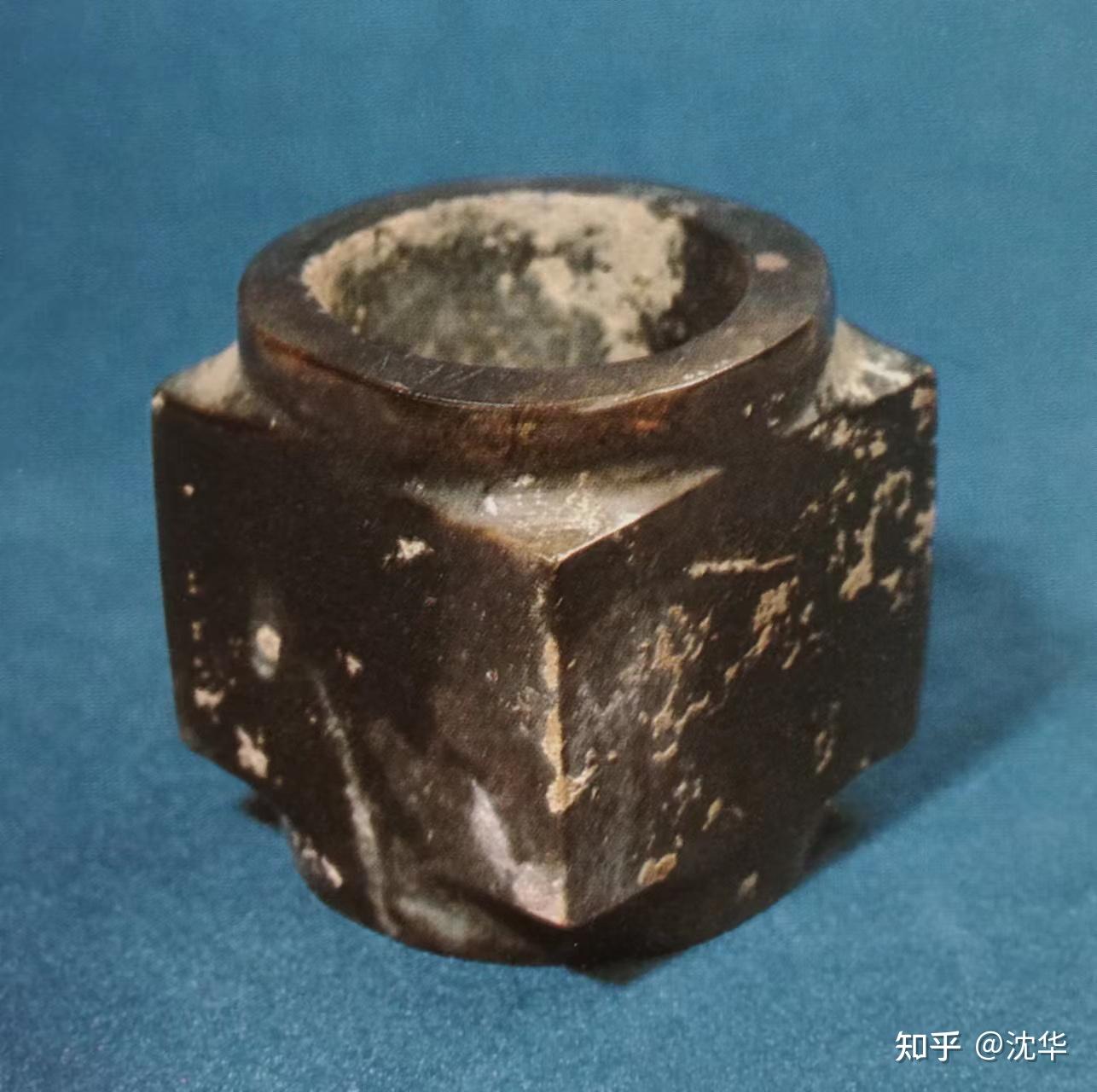 沈华:玉文化知识之西周玉琮的特点 - 知乎