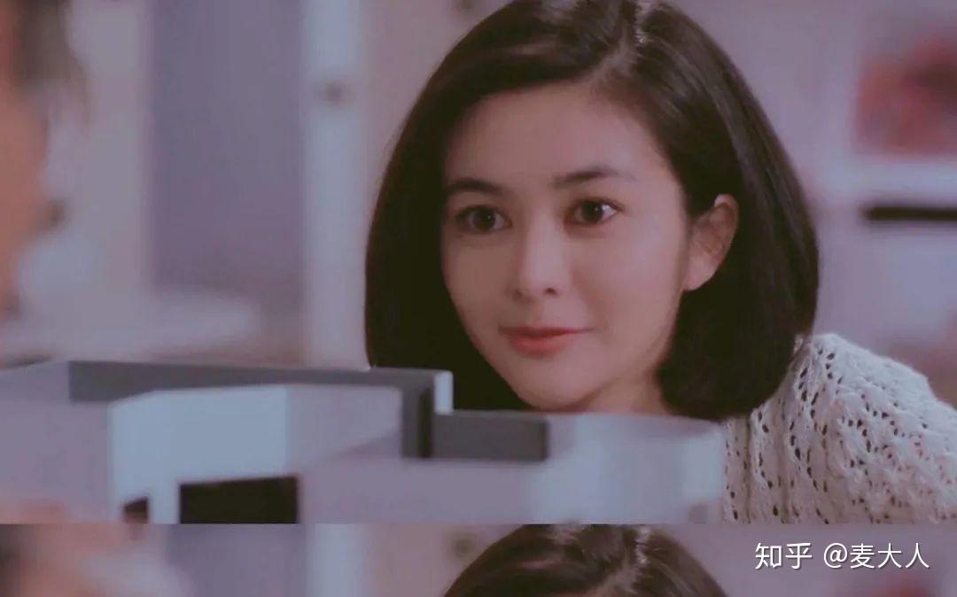 如何评价关之琳?