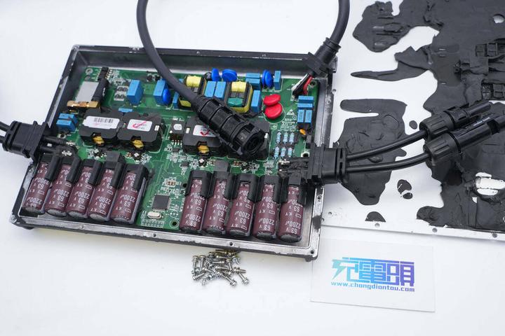 拆解报告:hoymiles禾迈微型逆变器MI-700 - 知乎