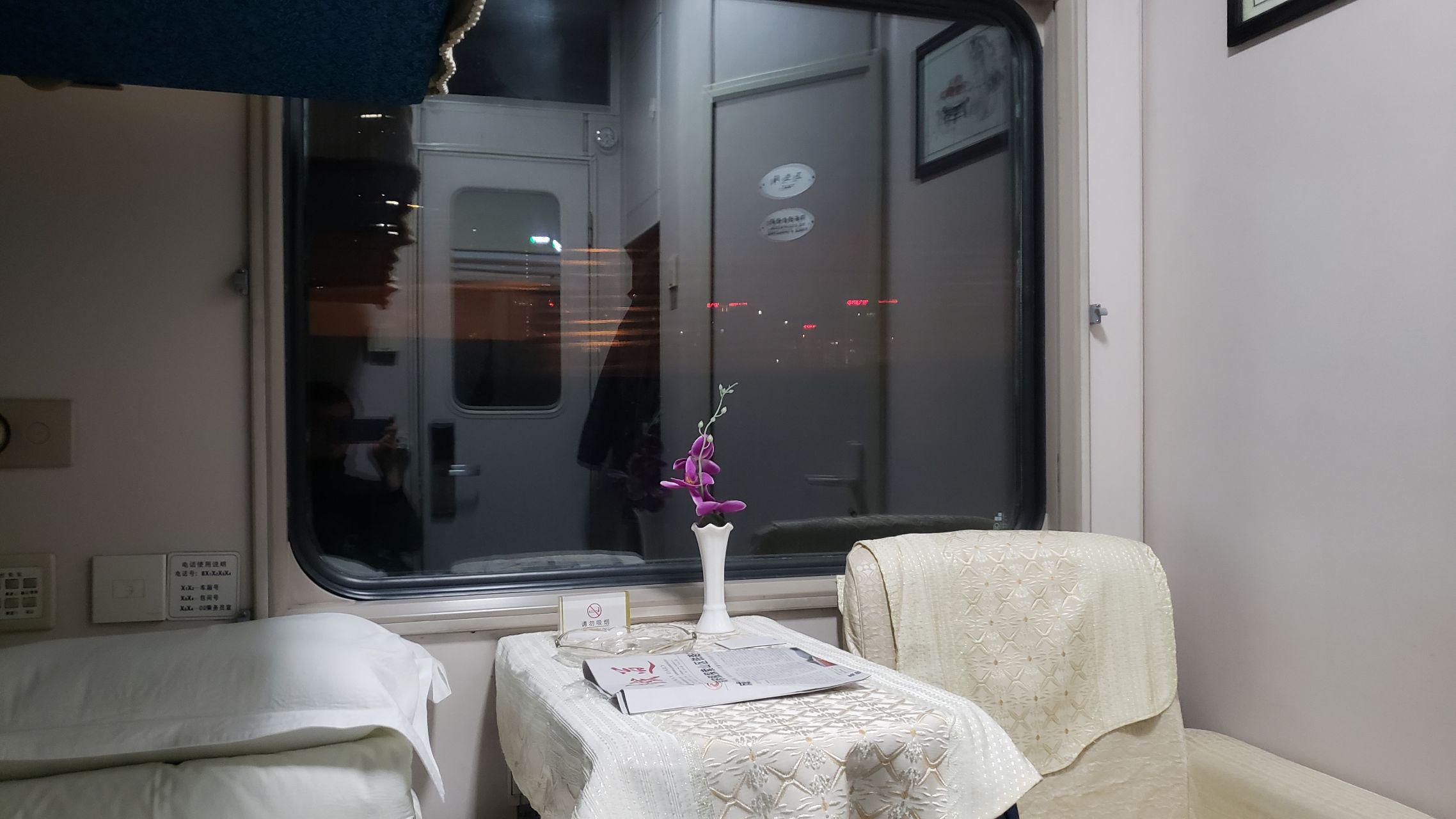 高级软卧长什么样? - 知乎