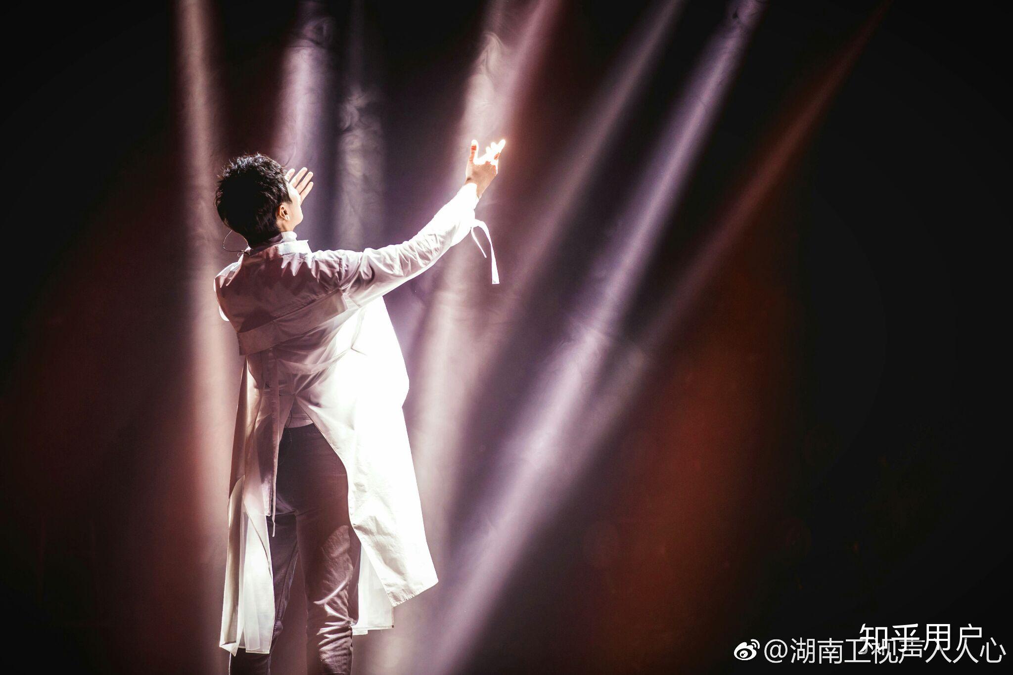 有没有做电脑壁纸的嘎子的照片