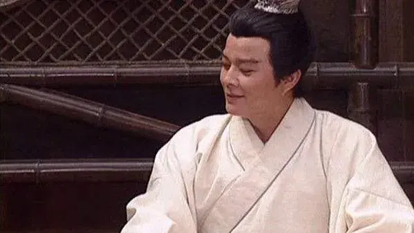 为什么我感觉《三国演义》里周瑜的智谋非常一般呢?