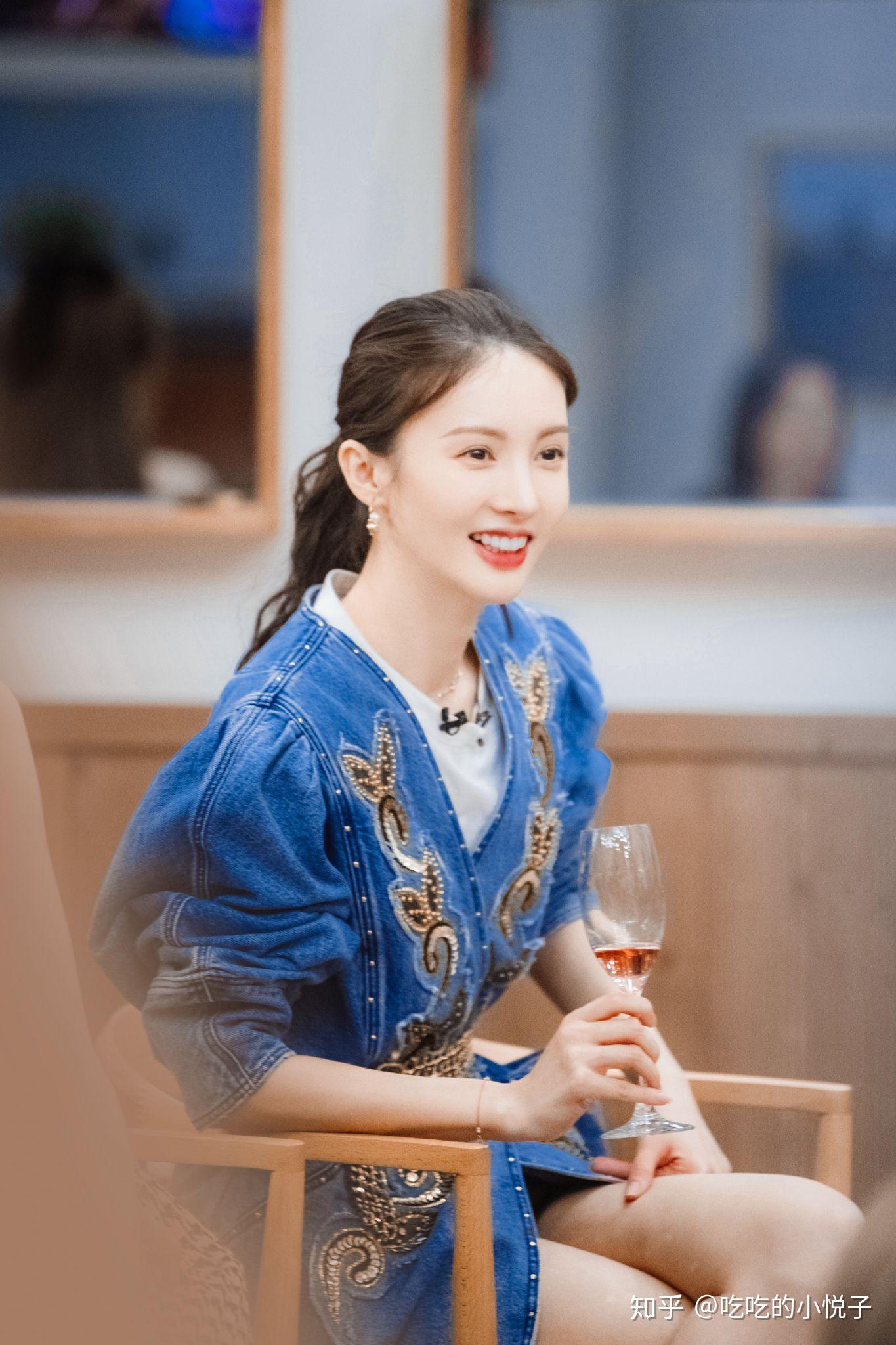 如何评价《乘风破浪的姐姐》中金晨的表现?