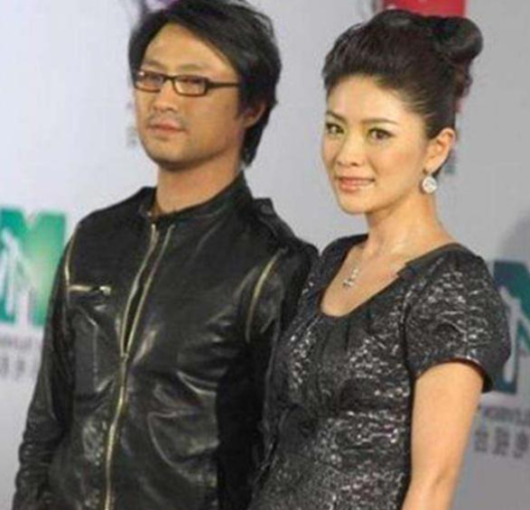 汪峰第一任妻子齐丹为他放弃事业,结婚不到一年离婚