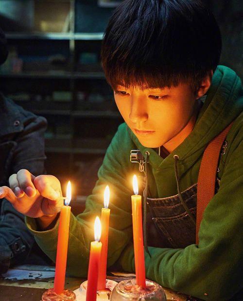 王俊凯749局讲的什么故事