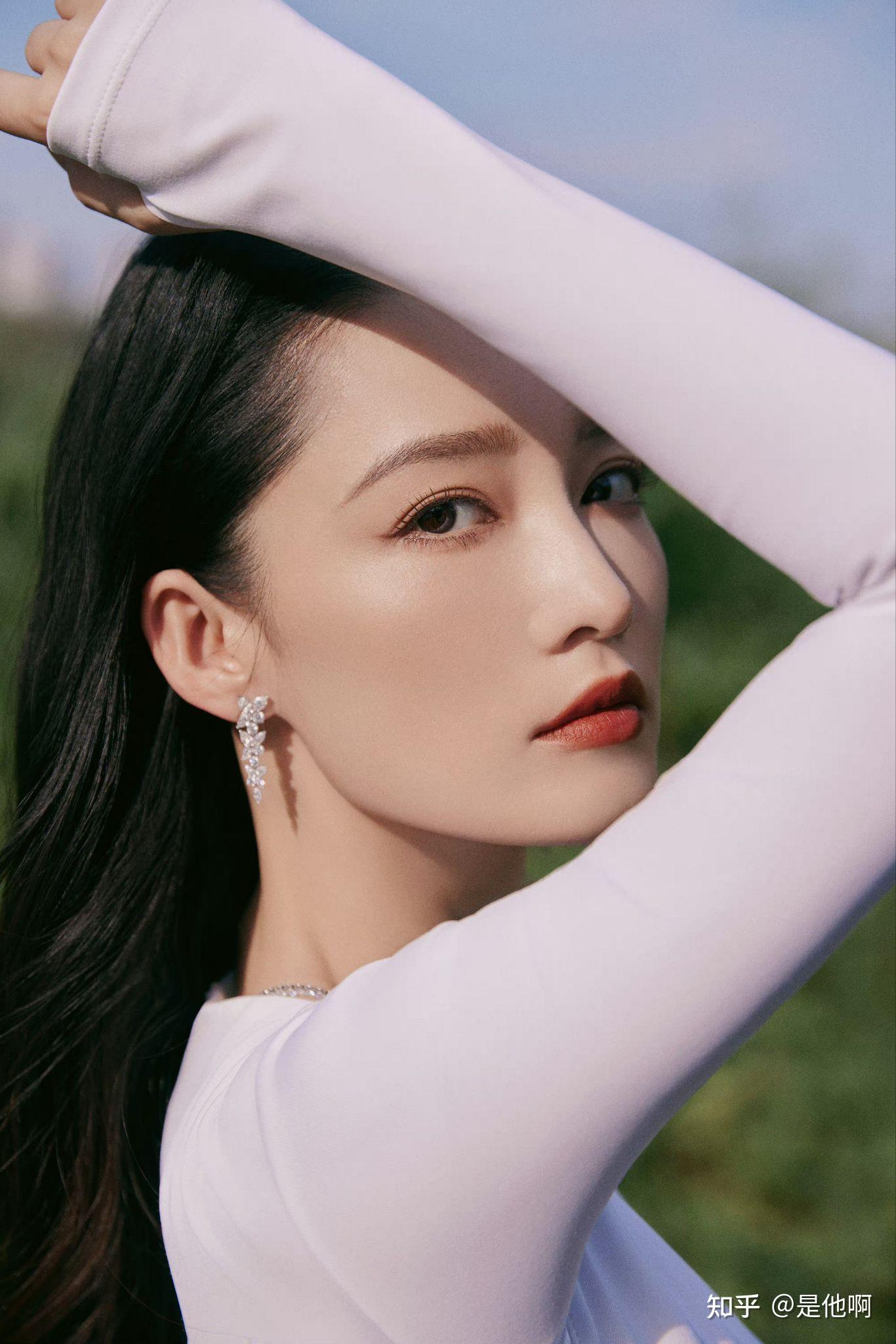 怎样评价李沁这个演员