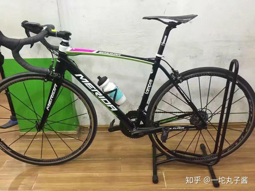 美利达斯特拉94和百万纪念哪款比较好