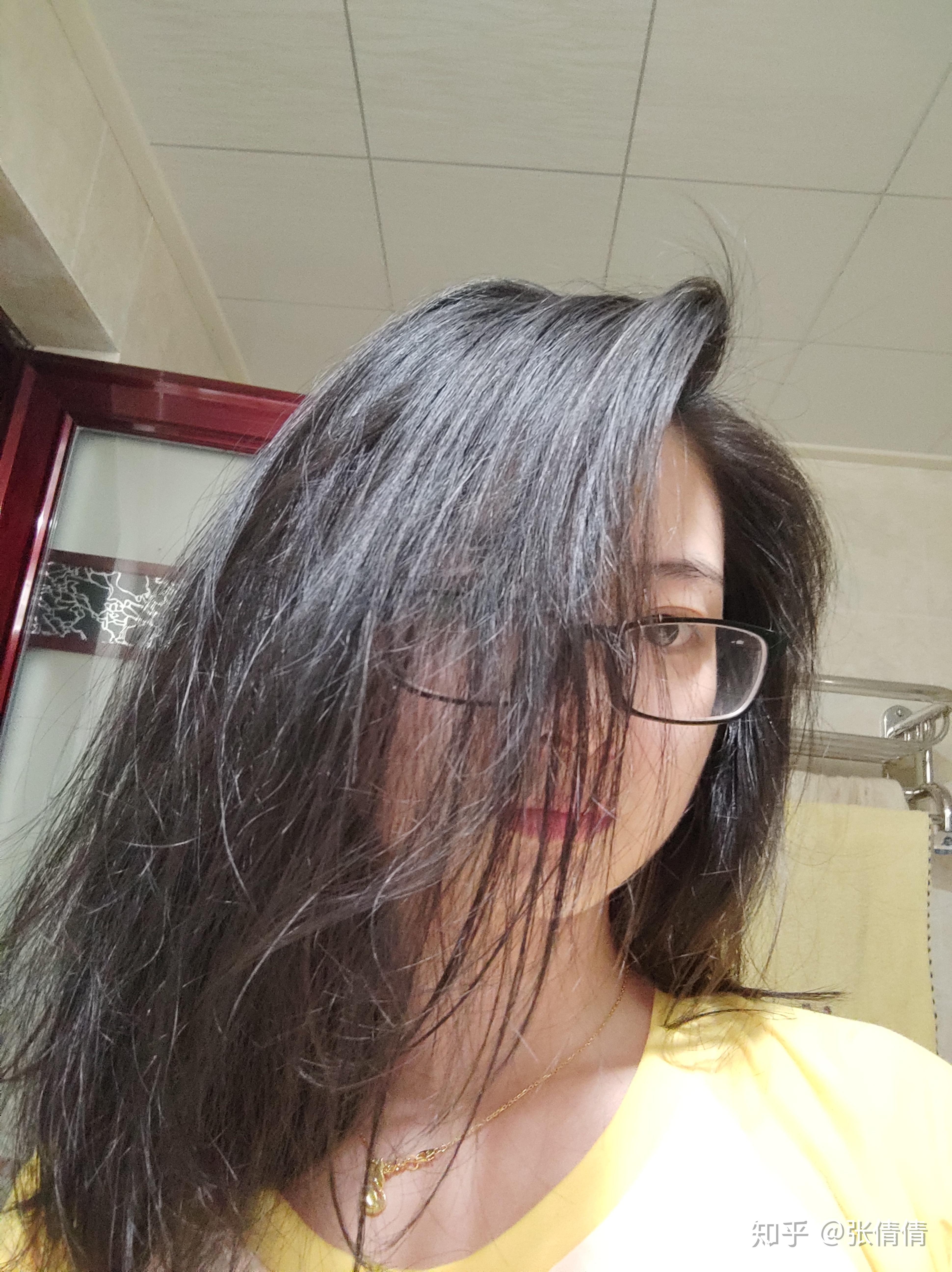 头发特别油用什么洗发水