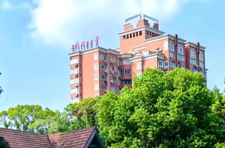 我们人生努力读书上大学的意义是什么？