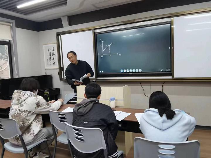 武汉艺术生文化课培训:时间紧迫,怎样准备专业课? - 知乎