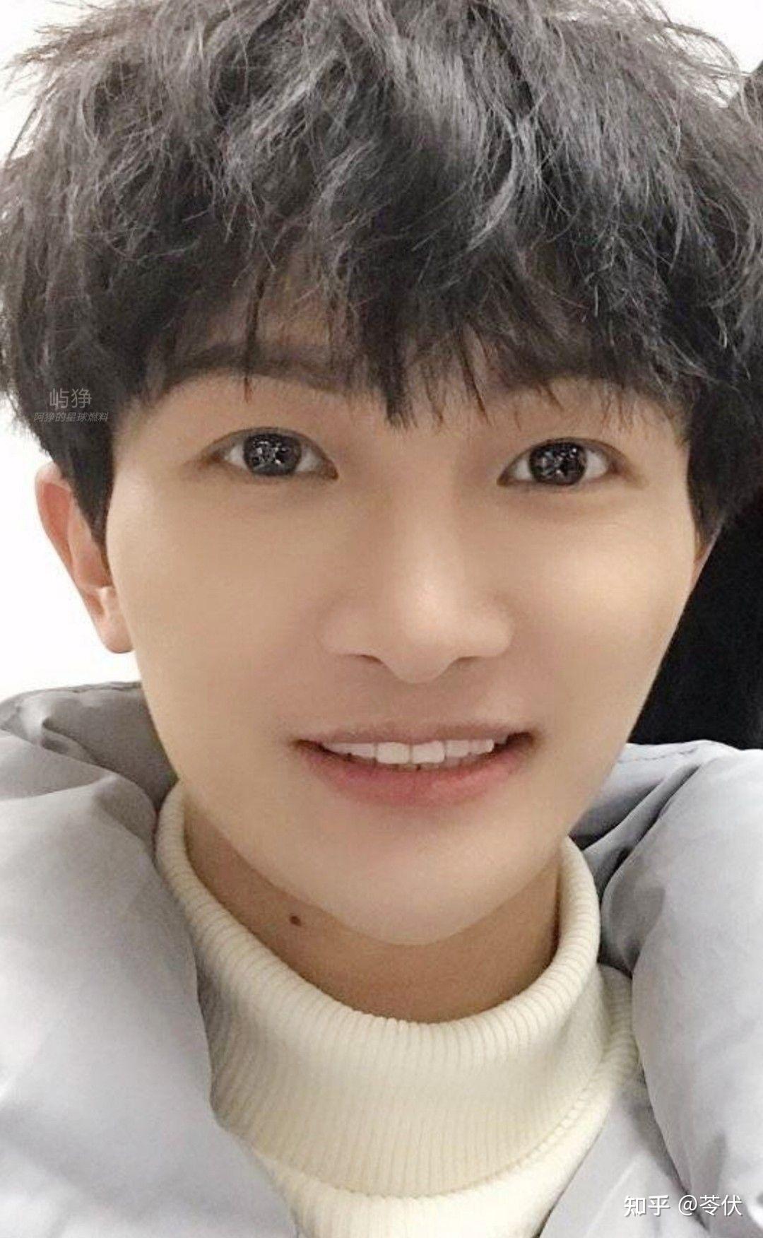 为什么周深可以笑得那么甜?