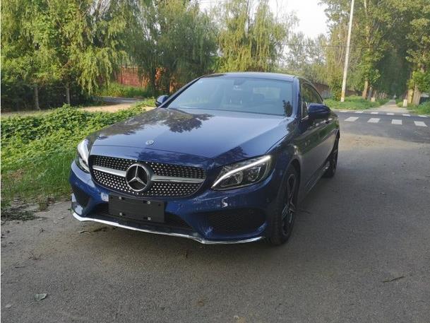 高调奔驰c200成了全院最靓的仔是我心动的那抹蓝