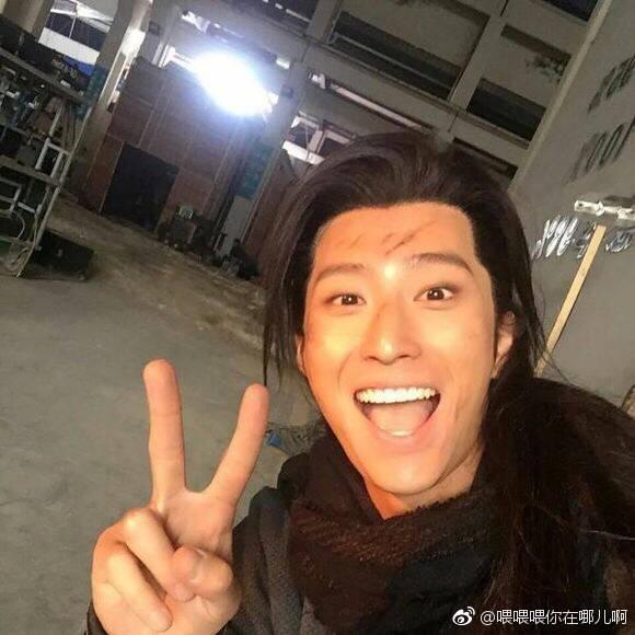 窦骁的美图或搞怪图有哪些?-窦骁帅照