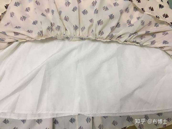 夏季连衣裙加内衬的意义在于？尤其是真丝或者棉麻料子的，加上聚酯纤维的内衬不就不透气了吗？ - 知乎