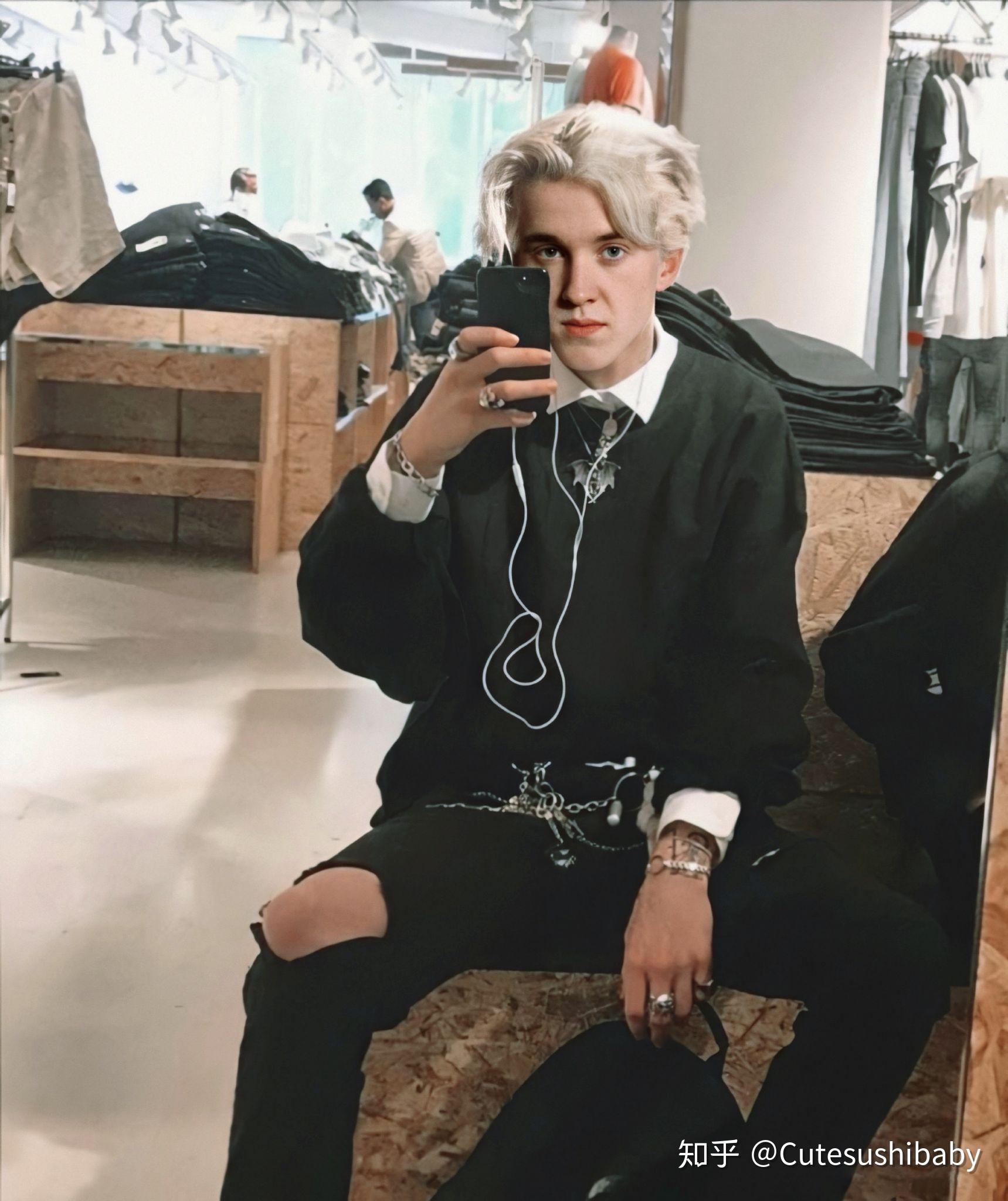 有没有什么汤姆费尔顿很拽的图片