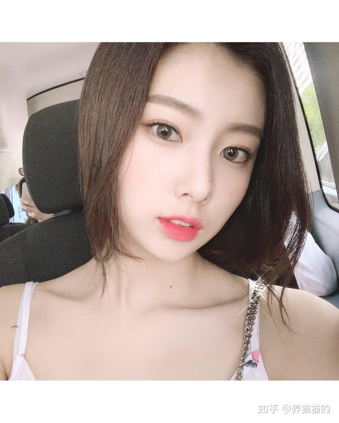 有没有高度近视也漂亮的女孩子呀