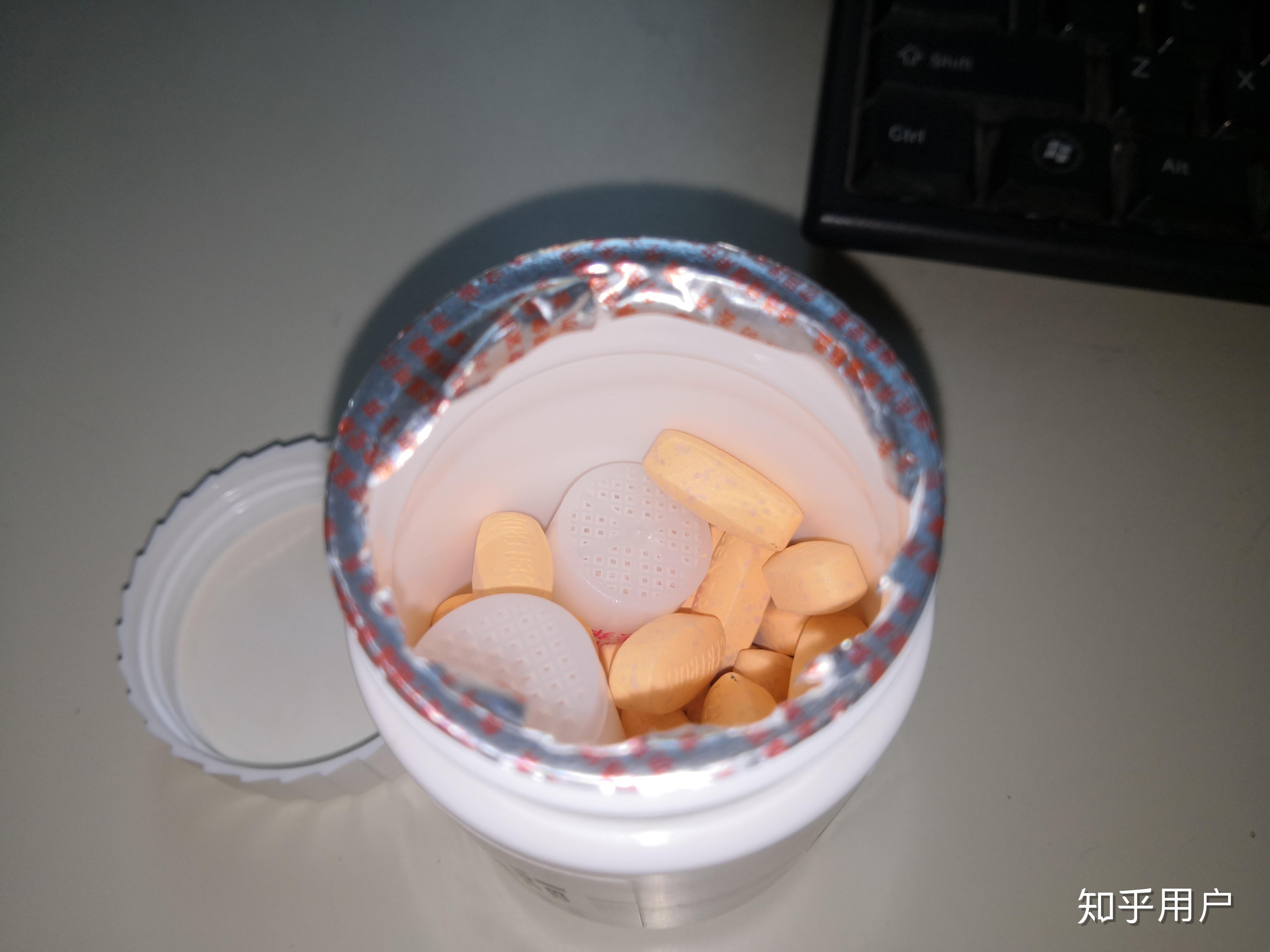 善存片上的绿点是本来就有还是发霉了? - 知乎