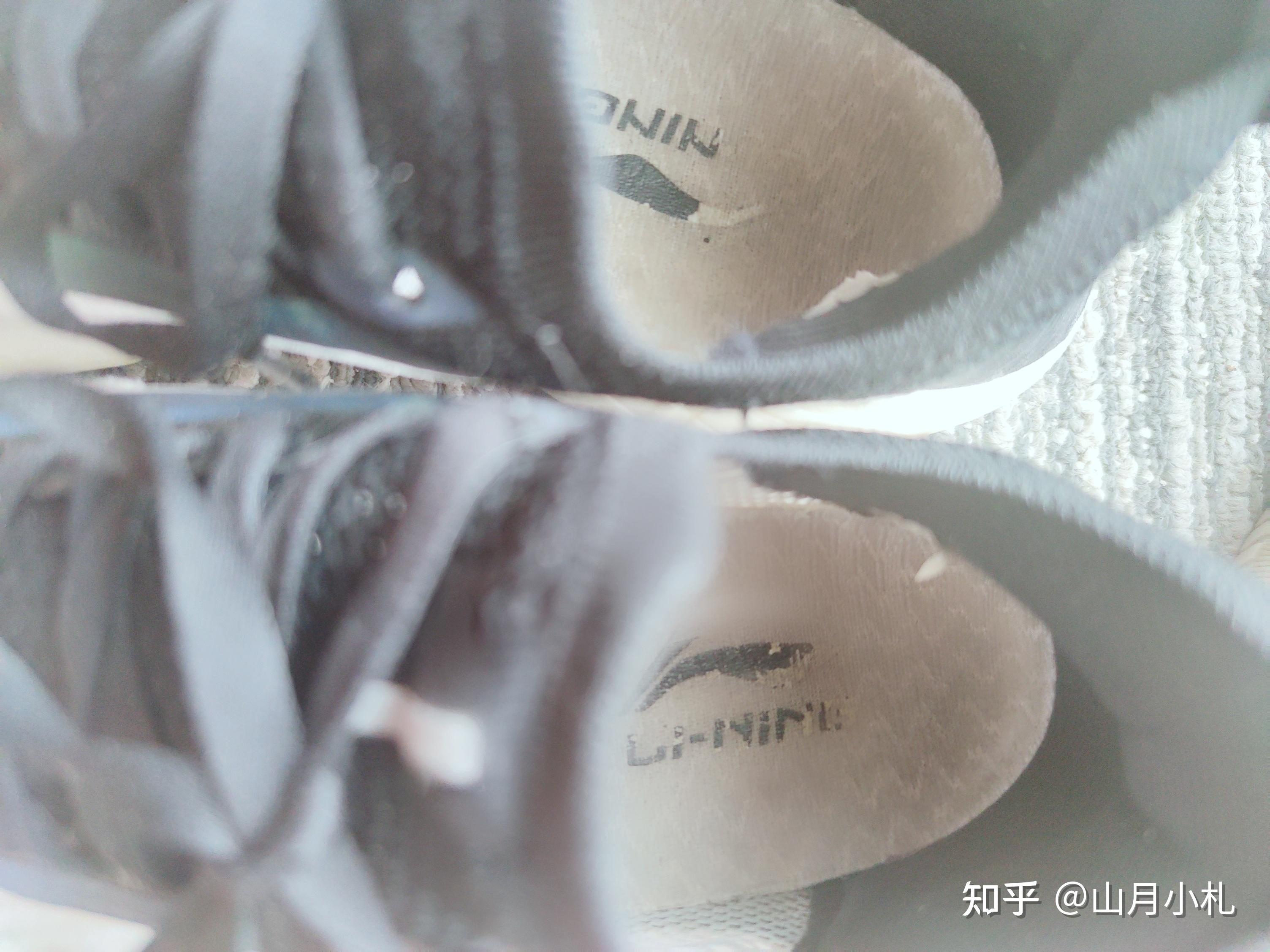 女孩子穿过的鞋垫有多脏?