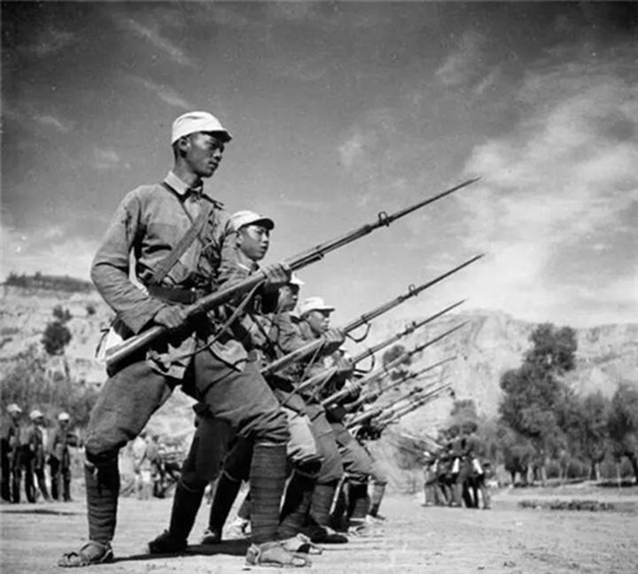 他是甘肃籍九少将之一,当红军三年就从小兵成营长,会打硬仗!