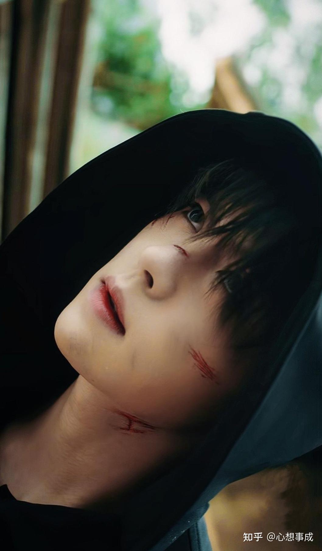 跪求肖宇梁版张起灵的神图或者动图?