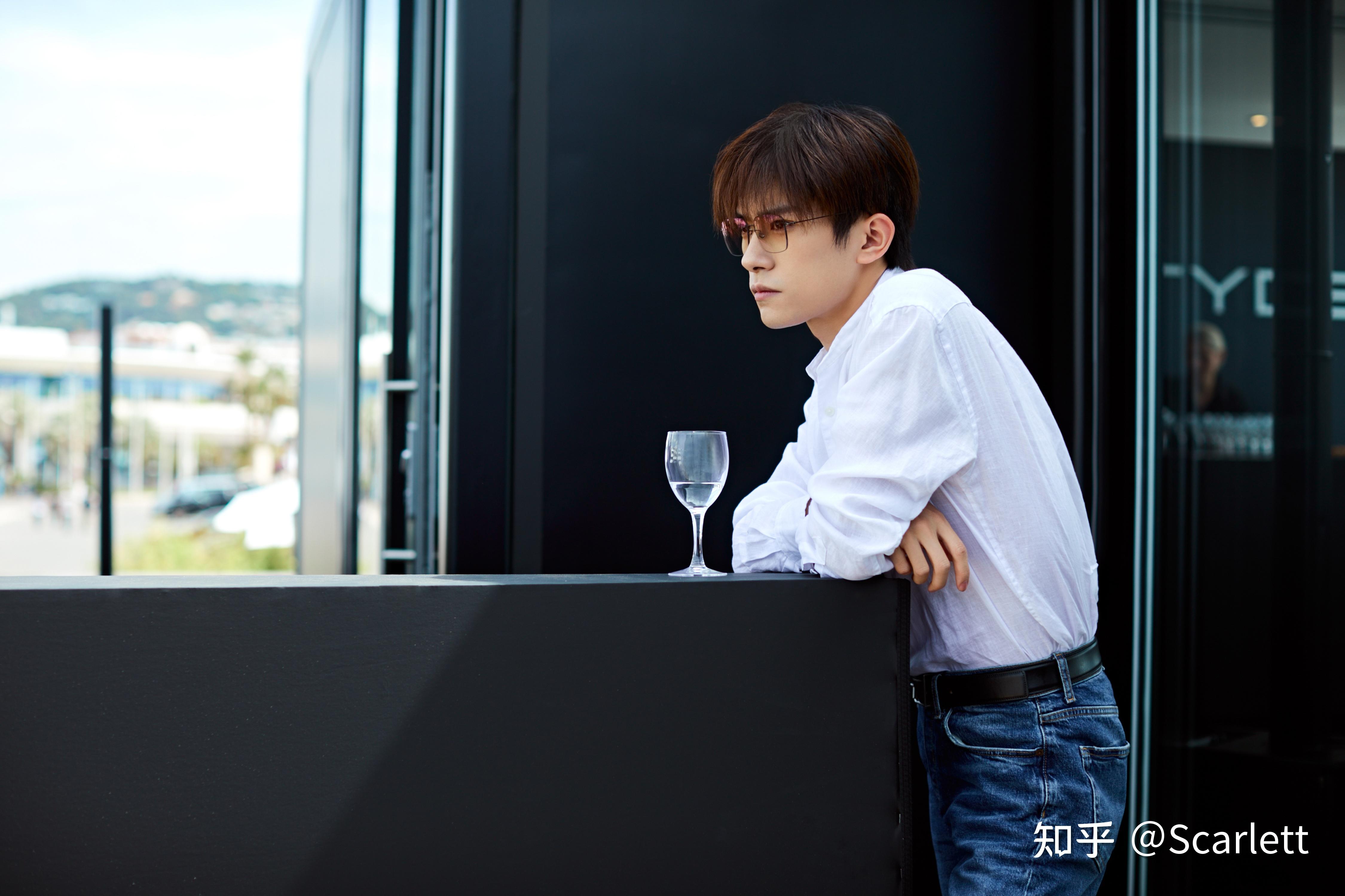 如何评价易烊千玺的长相? - 知乎