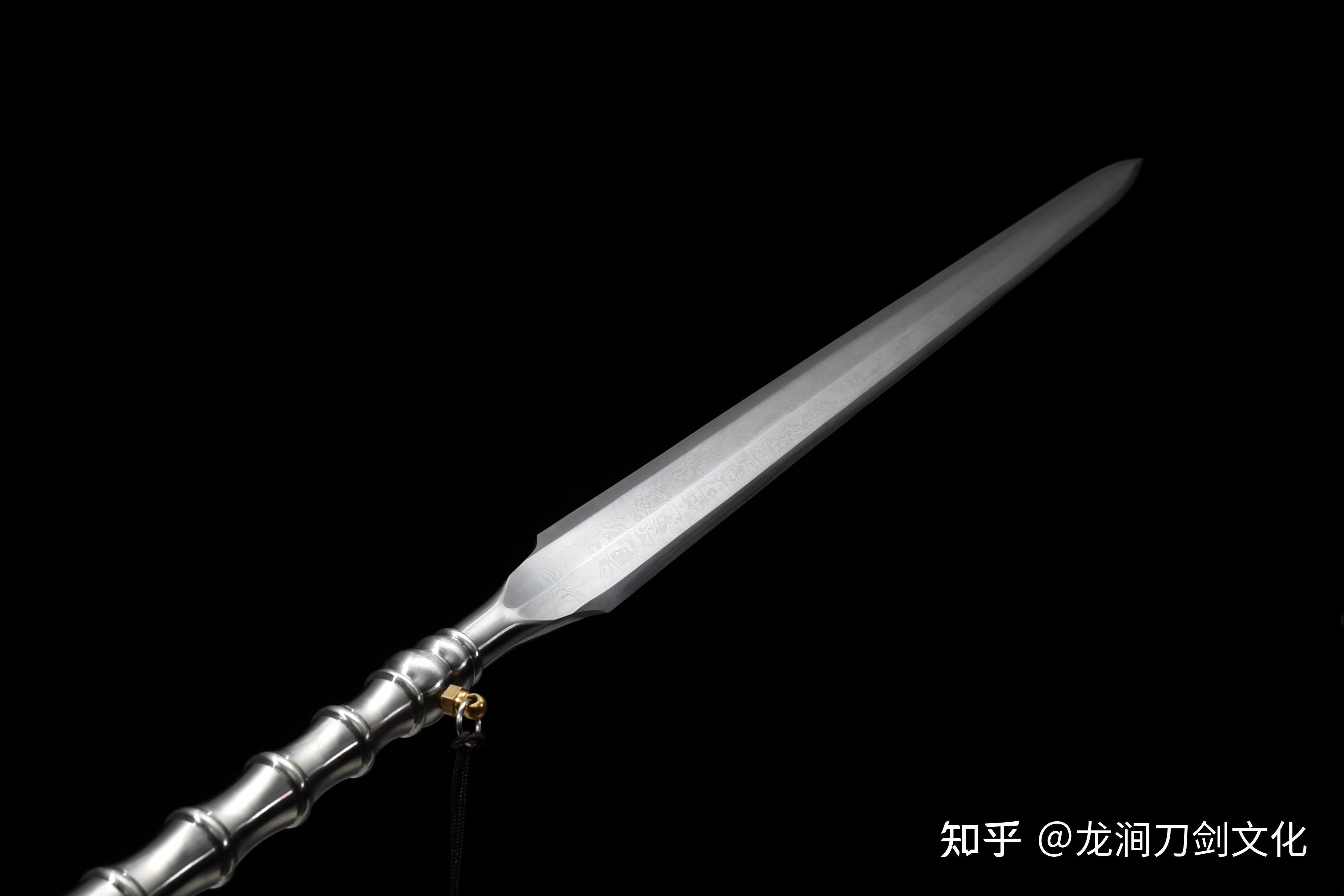 在古代实战中,骑兵的骑枪是一次性使用武器还是可以多次使用武器?