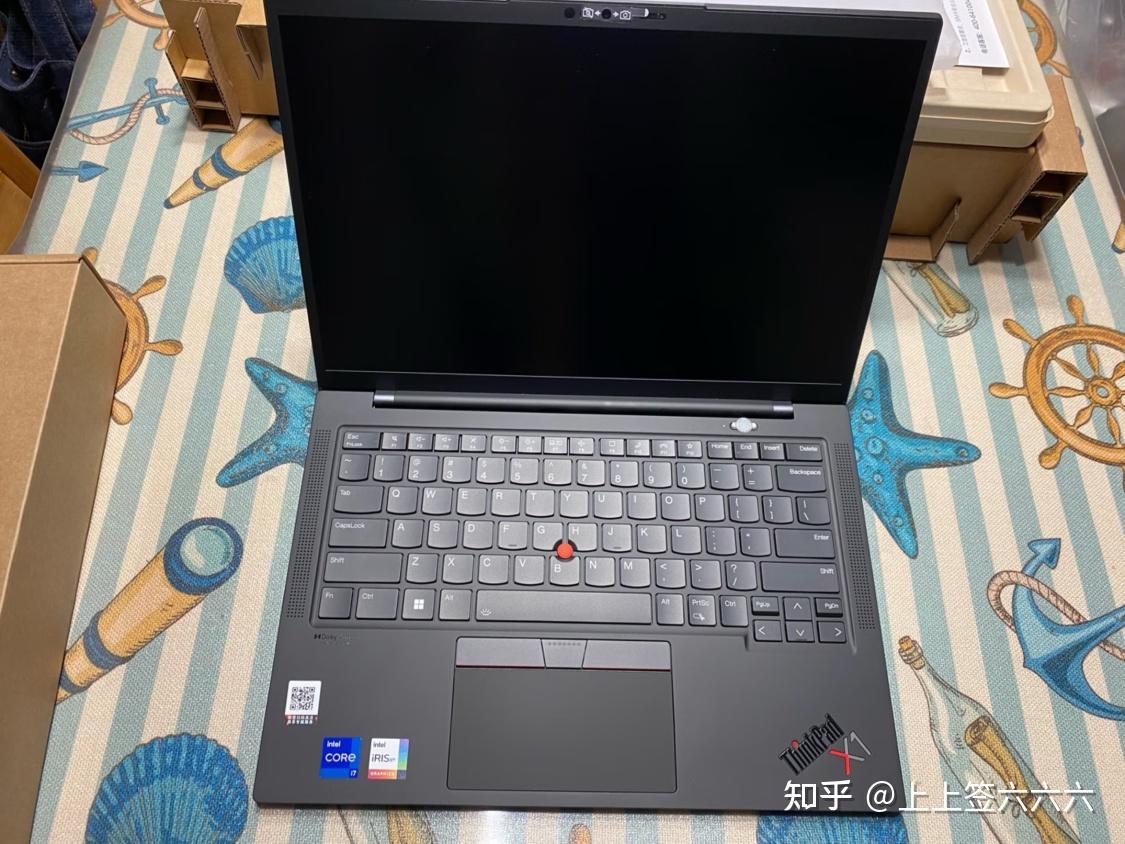 thinkpad x1 carbon 2022对比2021,综合表现到底谁更好?