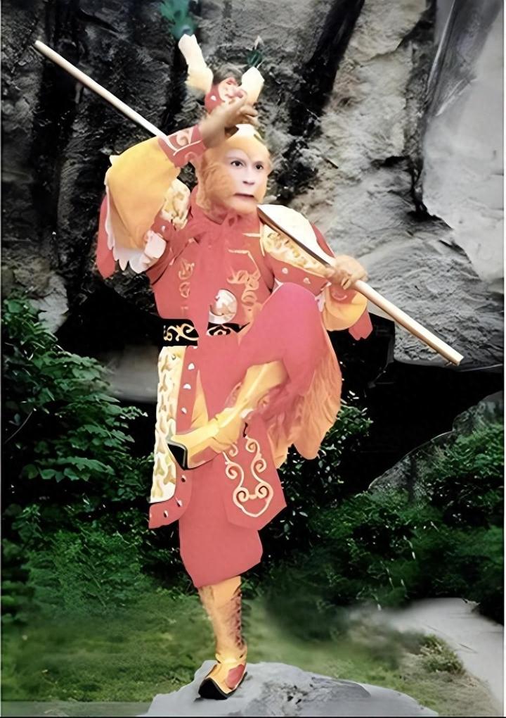 假如给孙悟空打电话借金箍棒,会发生什么样的事情!