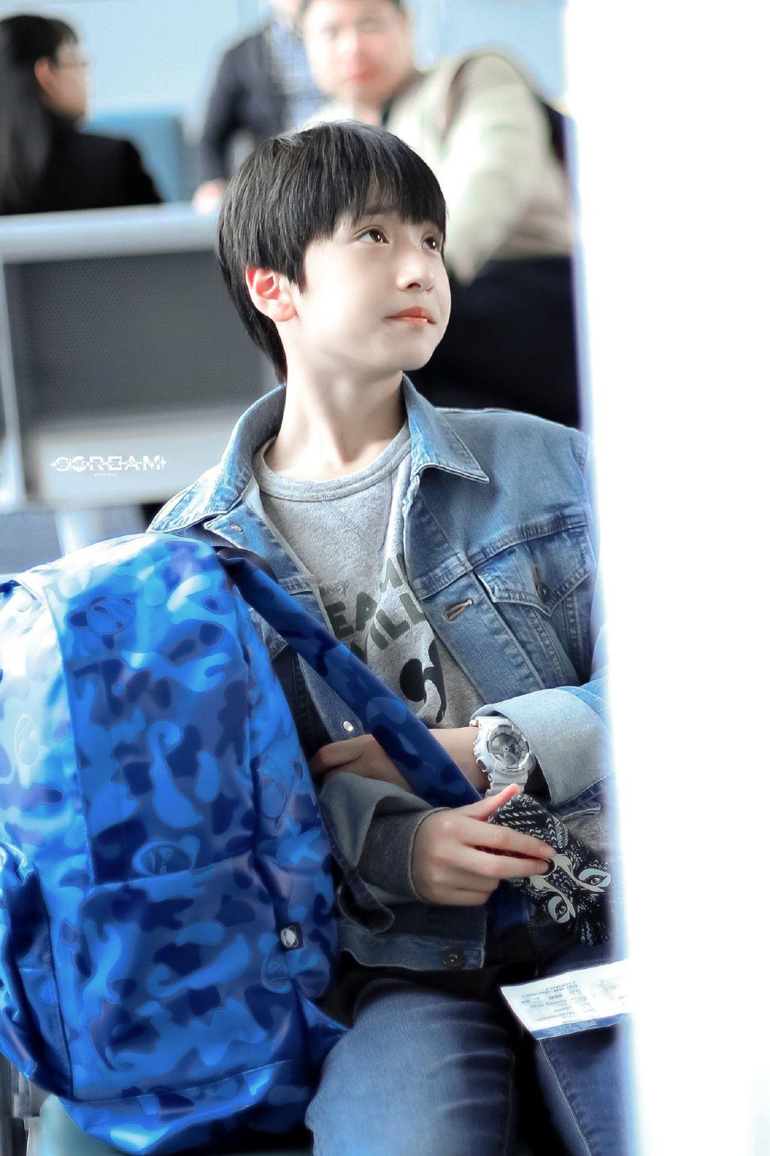 可以提供一些严浩翔小时候的照片嘛?(不带水印)? - 知乎