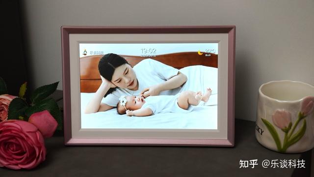 ARZOPA数码相框评测:10.1英寸大小+高清屏幕,视频图片都能投