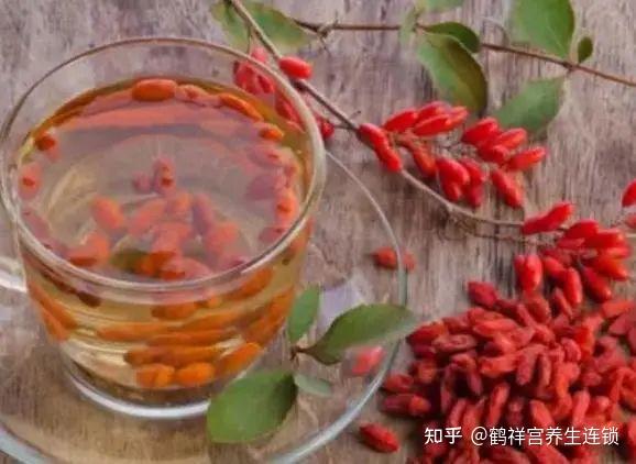 长期喝枸杞水有哪些好处和坏处? - 知乎