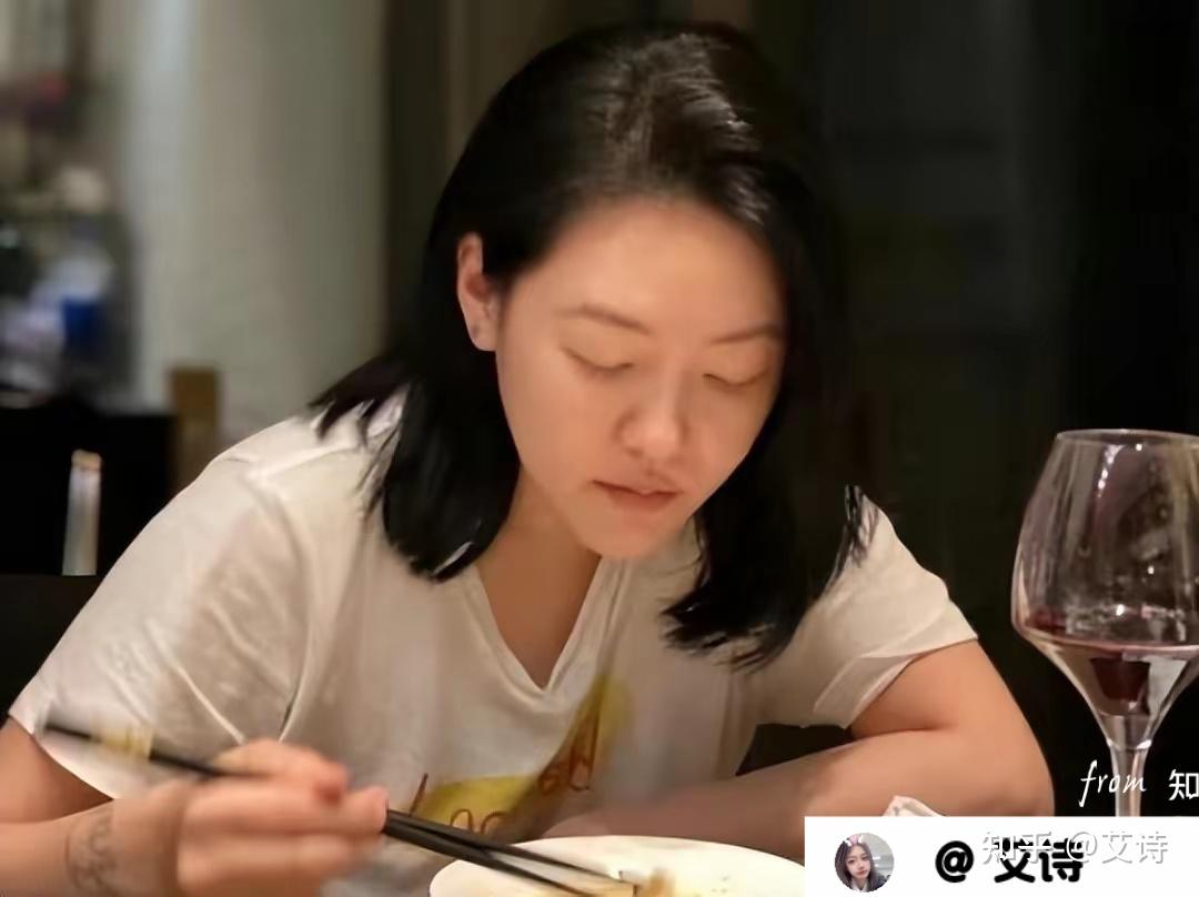 大s说汪小菲家暴还说他推倒了小s为什么小s不出声了