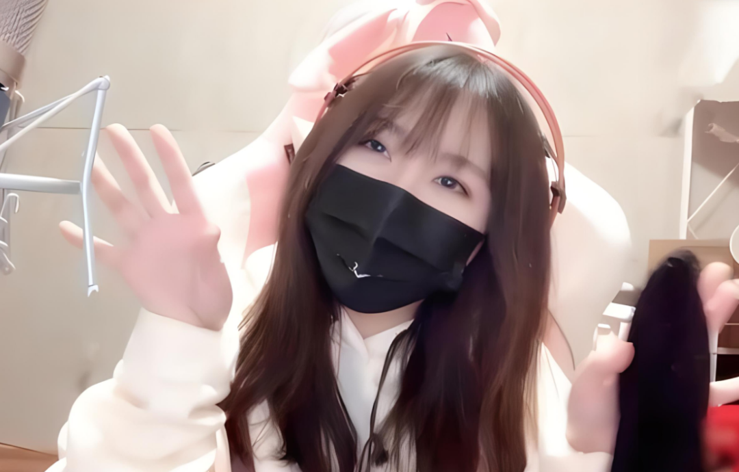 如何看待网传斗鱼游戏主播小团团因涉赌将被判刑八年?