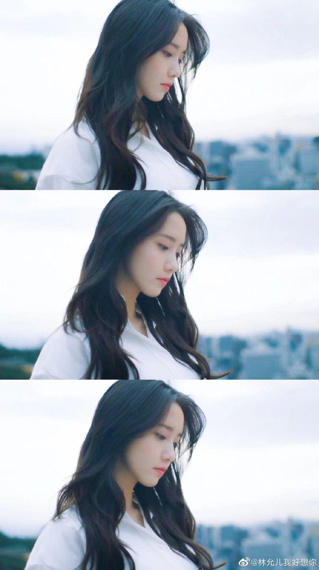 能安利一些明星的三宫格壁纸吗