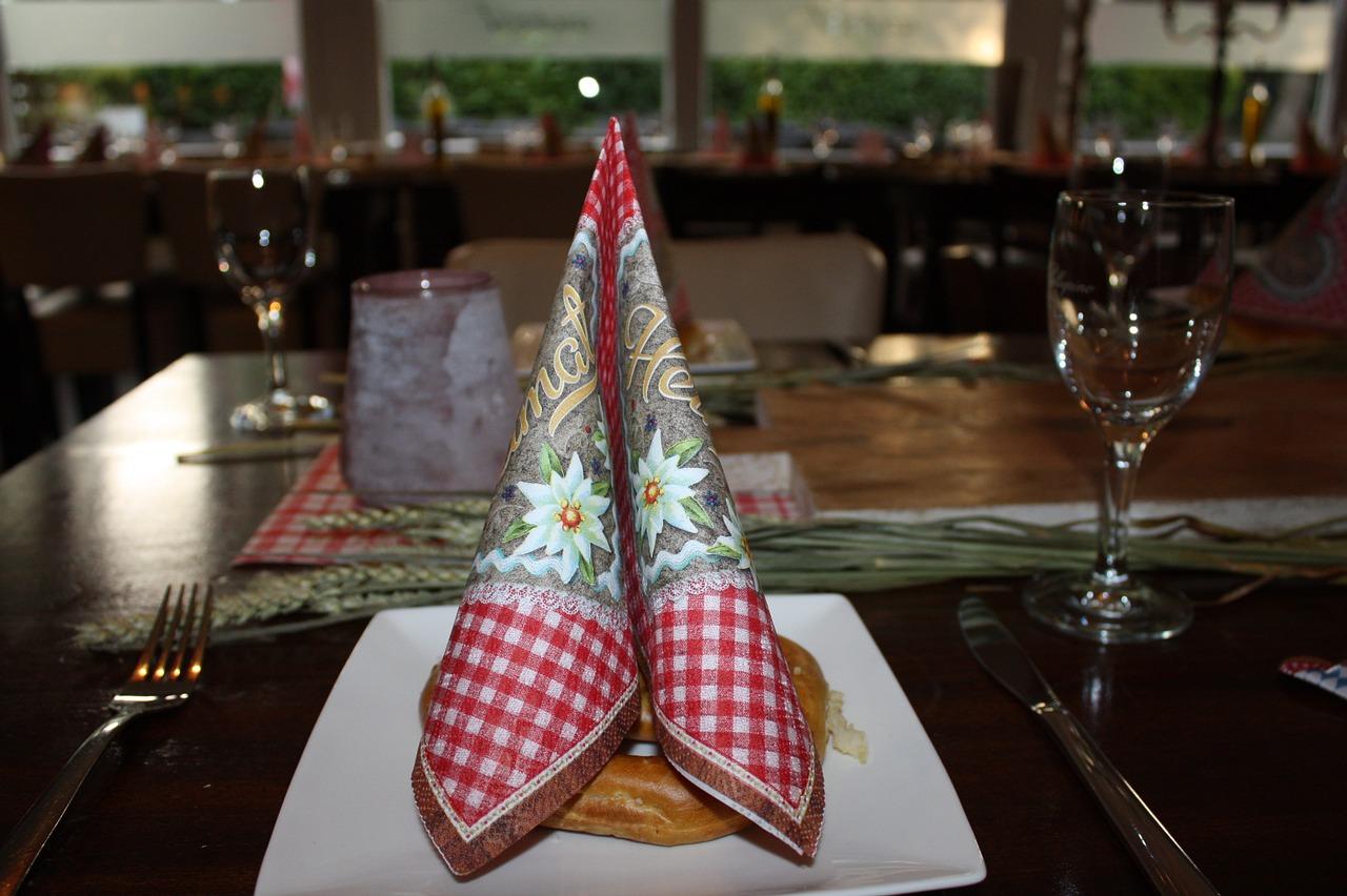 餐桌软玻璃如何清洗