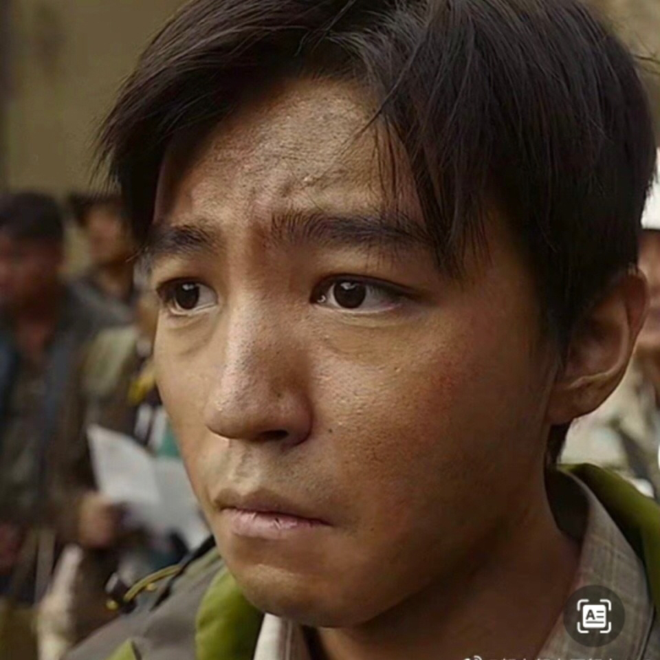 我突然想问一下小螃蟹们,如果王俊凯不是明星一切特质不变,就是长得丑